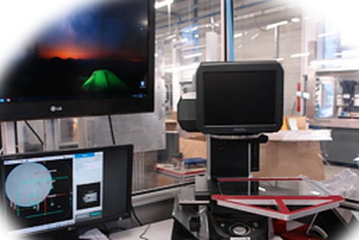 Digital measurement projector